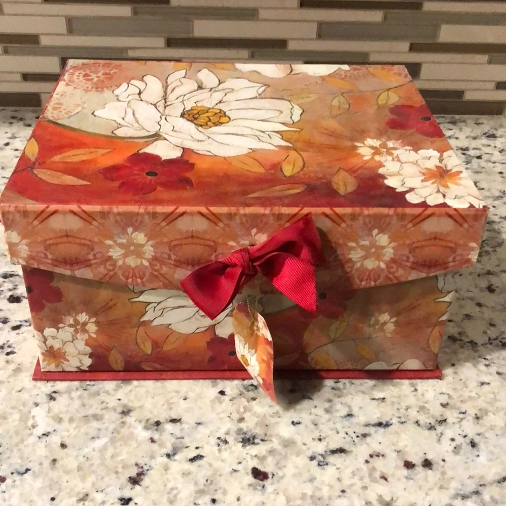 Beautiful Floral Orange Red White Decorative Storage Home Decor Gift Box Keepsak